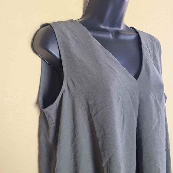 Fever Sleeveless Top    - Picture 2 of 7